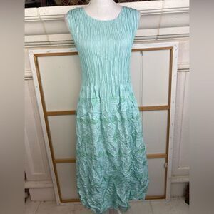 Alquema NWOT Aqua & green polka dot hand pleated midi dress w/pockets